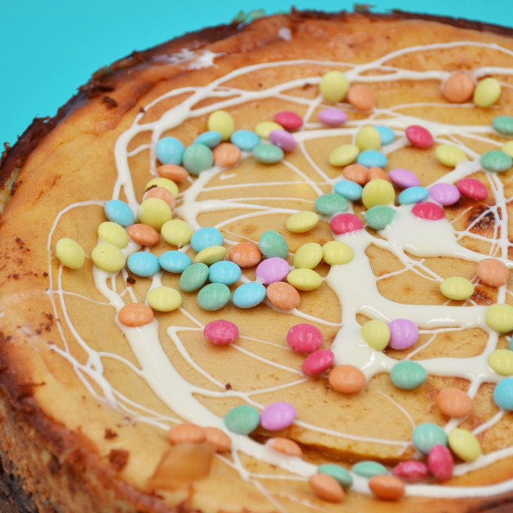 La petite Sara Cafetería Pastelería en Madrid Tartas artesanales Tarta de queso y avellanas