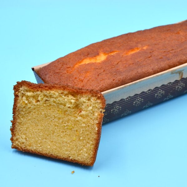 La petite Sara Cafetería Pastelería en Madrid tartas artesanales bizcocho de yogur esponjoso