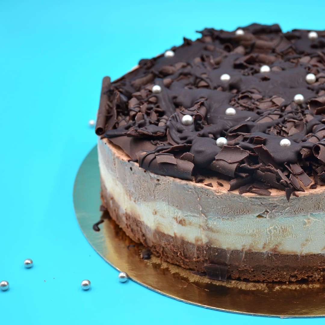 La petite Sara Cafetería Pastelería en Madrid Tartas artesanales Tarta de tres chocolates