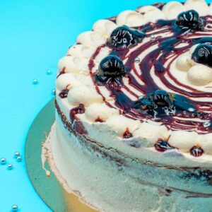 Tarta de Chocolate Blanco con Amarena
